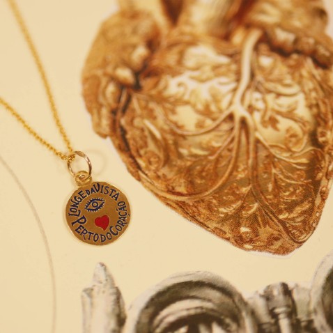 Medalha "Longe da Vista, Perto do Cora��o" em Ouro19,2K | Lembran�a